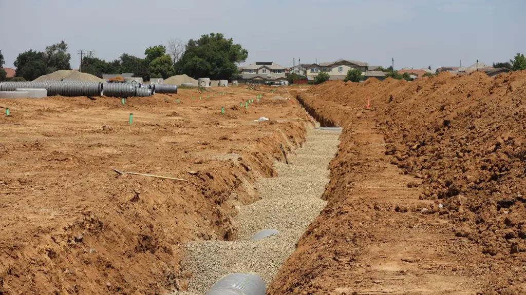 武汉建筑五金紧固件选型指南：铁钉、螺丝与膨胀螺栓的应用区分