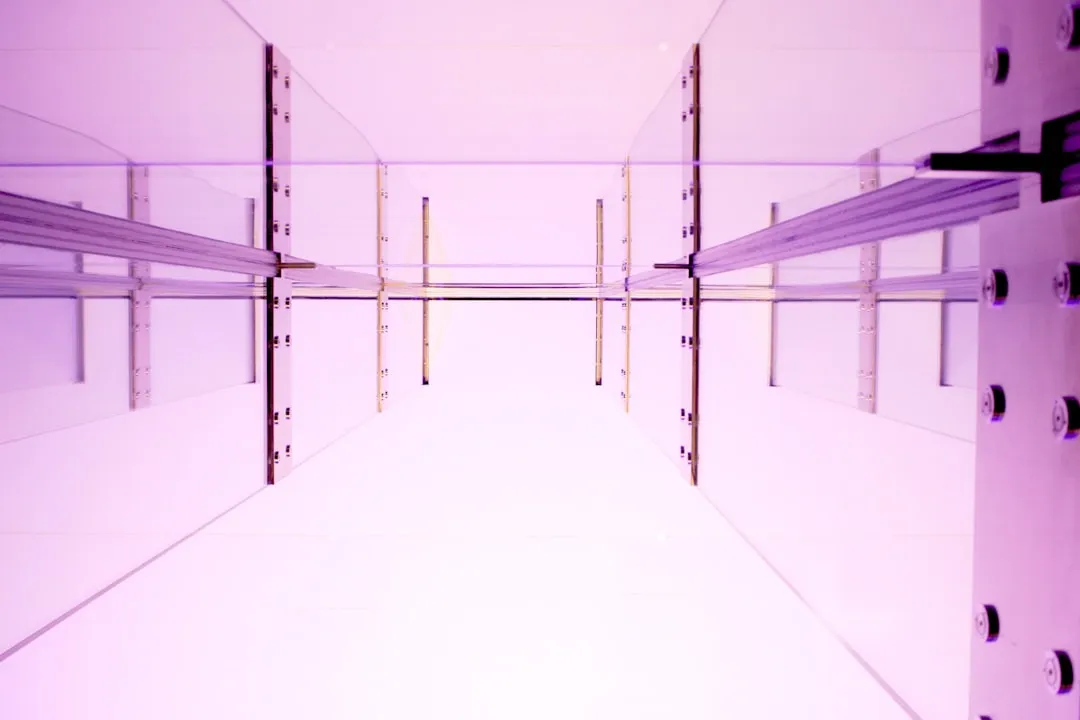 武汉建筑工地紧固件选型指南：膨胀螺栓与化学锚栓的应用差异正文配图 2